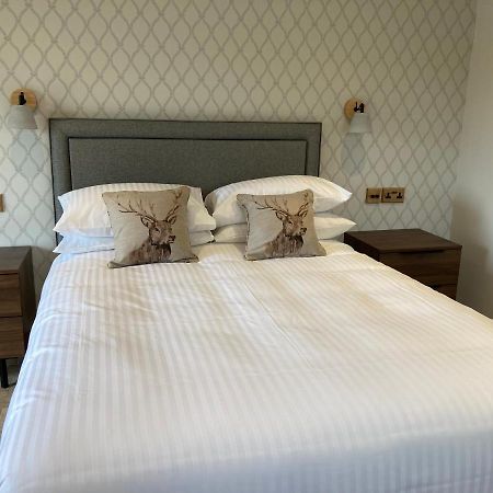 The Blind Bull Hotell Little Hucklow Exteriör bild