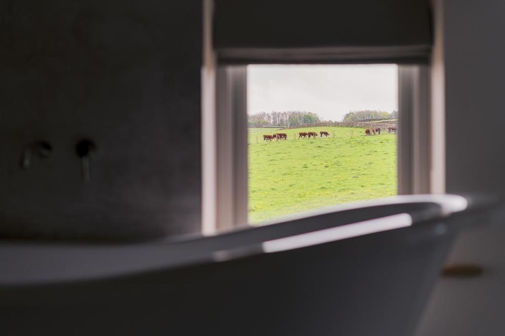 The Blind Bull Hotell Little Hucklow Exteriör bild
