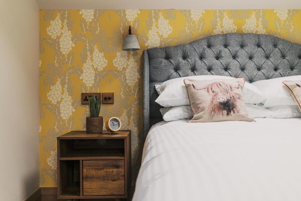 The Blind Bull Hotell Little Hucklow Exteriör bild